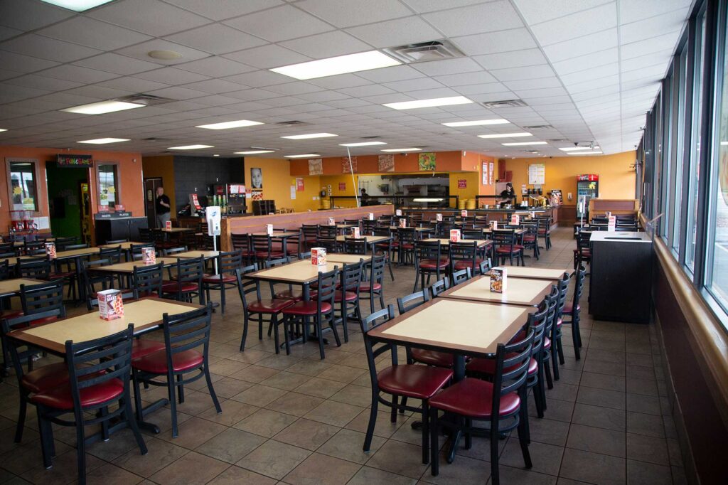 cicis-dining-room